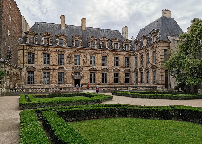 Place des Vosges photo