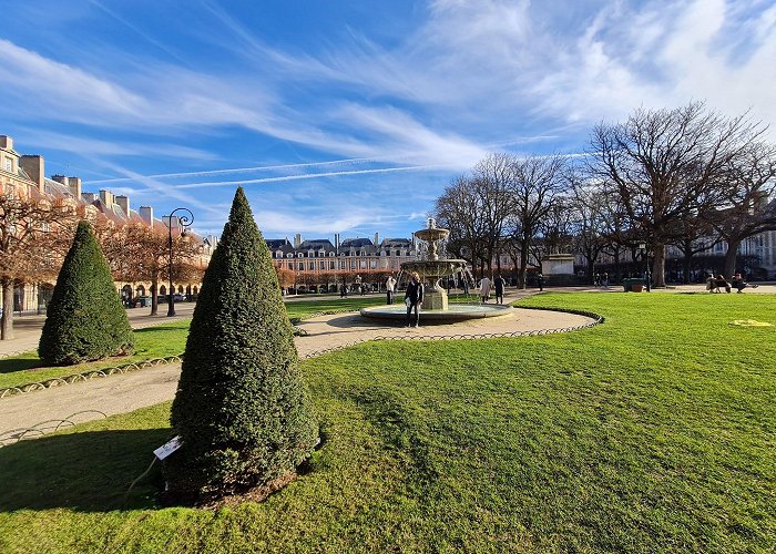 Place des Vosges photo