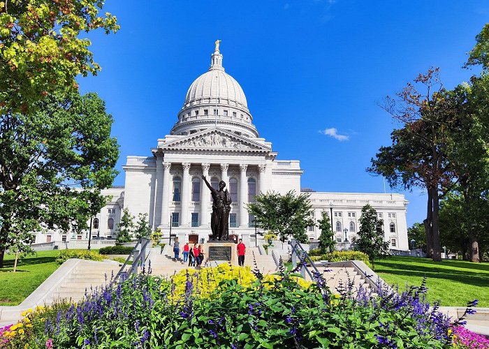 State of Wisconsin: State Capitol Building photo