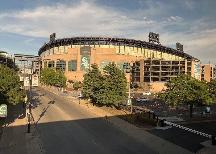 Guaranteed Rate Field photo