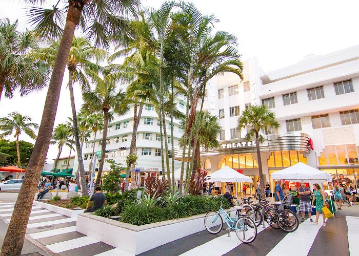 Lincoln Road Lincoln Road Mall | Miami Beach, FL | Shopping in Mid-Beach, Miami photo