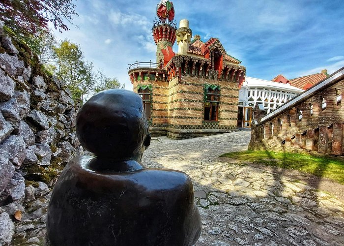 El Capricho de Gaudi Comillas, Modernism and Gaudí guided tour from Santander – Tripdo photo