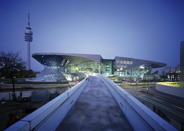 BMW Welt BMW Welt — Coop Himmelb(l)au photo