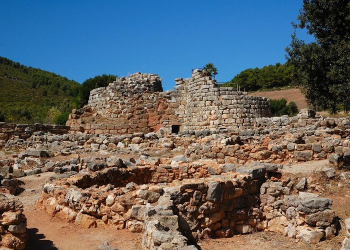 Nuraghe di Palmavera Alghero | SardegnaTurismo - Sito ufficiale del turismo della ... photo