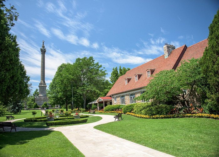 Queenston Heights Park Queenston Heights Restaurant – Victorian-style wedding venue photo