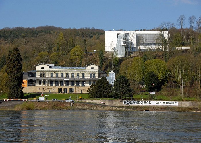 Arp Museum Bahnhof Rolandseck Culture in Remagen | Outdooractive photo