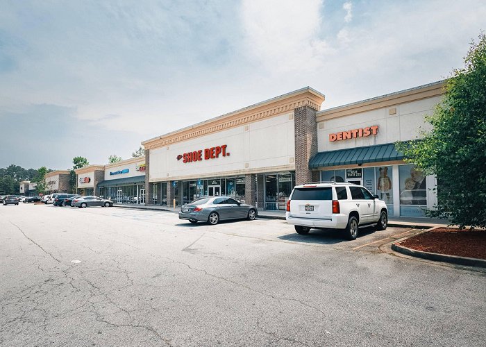 Riverdale Plaza Shopping Center 4733 Jonesboro Rd, Union City, GA 30291 | Crexi.com photo