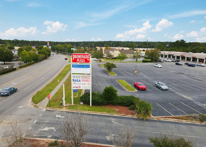 Riverdale Plaza Shopping Center Retail For Lease — 1707-1729 Norman Dr Valdosta, GA 61301 | United ... photo