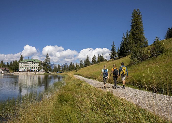 Leist Culinary Hike "Flumserberg High Altitude Route" | Switzerland Tourism photo