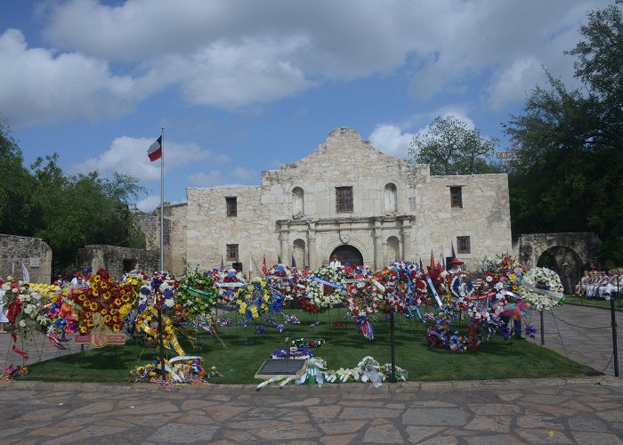 The Alamo San Antonio Fiesta Pilgrimage to the Alamo photo