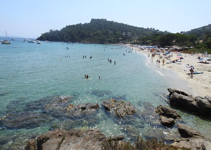 Pramousquier Beach of Pramousquier (Rayol-Canadel-sur-Mer) | Provence-Alpes ... photo