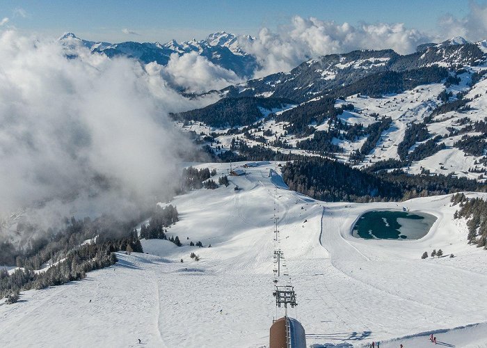 Barboleusaz - Les Chaux Skiing in Gryon | Ski passes & tickets online photo