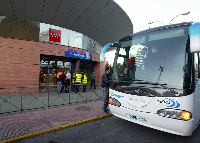 La Poveda Metro La Línea 9B de Metro de Madrid cierra desde este viernes por obras ... photo