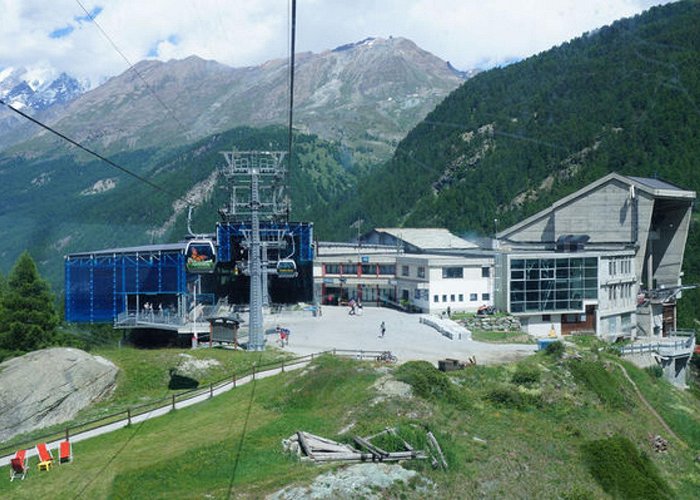 Furi - Riffelberg Furi mountain station - Zermatt - Guidle photo