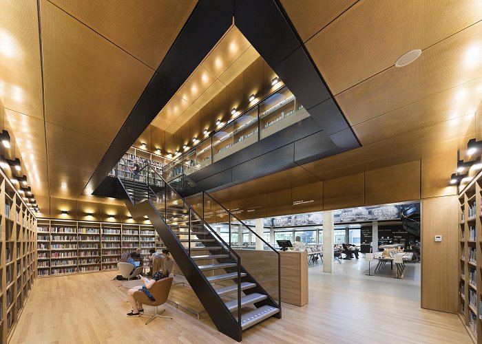 Erasmus University Erasmus University Rotterdam Library Renovation / Defesche Van den ... photo