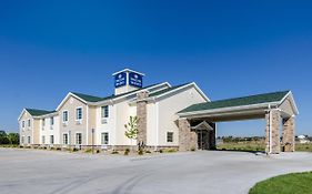 Cobblestone Inn & Suites Cambridge Exterior photo