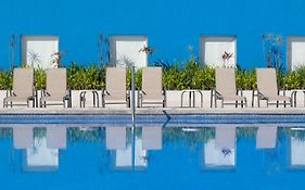 One Puerto Vallarta Aeropuerto Hotel Exterior photo