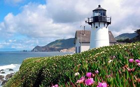 Hi Point Montara Lighthouse Hotel Exterior photo