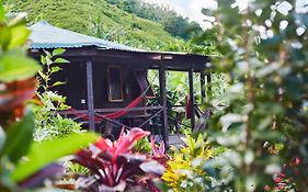 Hibiscus Valley Inn Marigot Exterior photo