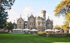 Oakley Court Hotel Windsor Exterior photo