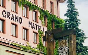 Hotel & Penzion Grand Matej Banska Stiavnica Exterior photo