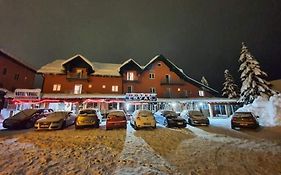 Hotel Lovac Zabljak  Exterior photo