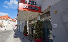 Hotel Boltzmann Vienna Exterior photo