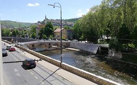 Studio Park Apartment Sarajevo Exterior photo