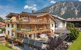 Meerberg Aparthotel Pertisau Exterior photo