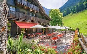 Guest House Du Grand Paradis - On Piste Champery Exterior photo