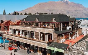 Adventure Queenstown Hostel Exterior photo