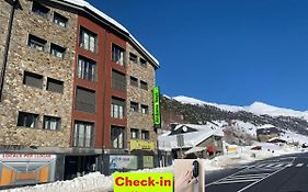 Andorra4Days Soldeu - El Tarter Apartment Exterior photo