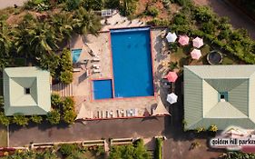 Golden Hill Parker Hotel Elmina Exterior photo