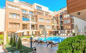 Menada Horyzont Apartments Sozopol Exterior photo