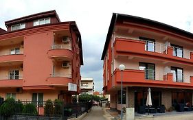 Villa & Apartments Antigona Ohrid Exterior photo