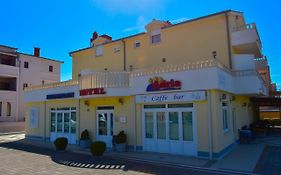 Hotel Adria Kastela Exterior photo