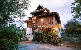 The Rabbit Tree Hostel Gili Meno Exterior photo