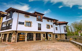 Hosteria Miguel Angel Hotel Santillana del Mar Exterior photo