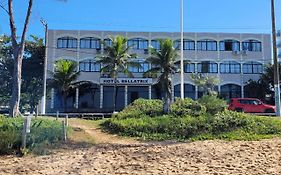 Hotel Bellatrix Macae Exterior photo