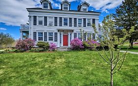 Youngtown Inn Lincolnville Exterior photo