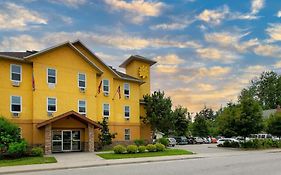 Samesun Kelowna Hostel Exterior photo