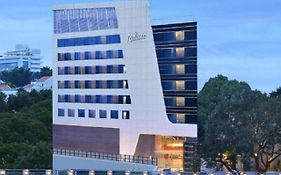 Radisson Bengaluru City Center Hotel Exterior photo