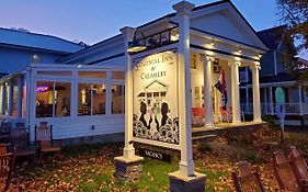 The Colonial Inn & Creamery Watkins Glen Exterior photo