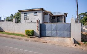 Ekasi Apartments Mbabane Exterior photo