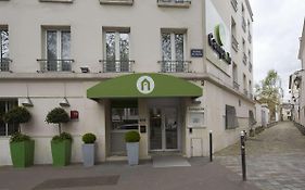 Campanile Paris 14 - Maine Montparnasse Hotel Exterior photo