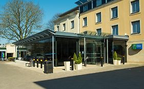 Holiday Inn Express Bath, An Ihg Hotel Exterior photo