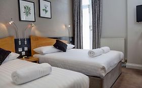 Best Western Buckingham Palace Rd Hotel London Room photo