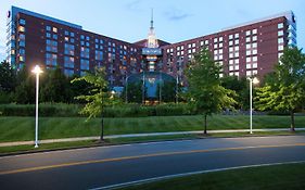 Hilton Boston Logan Airport Hotel Exterior photo