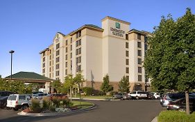 Embassy Suites By Hilton Denver International Airport Exterior photo