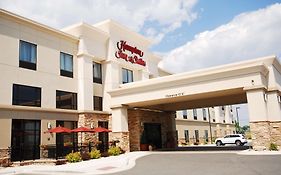 Hampton Inn & Suites Buffalo Exterior photo